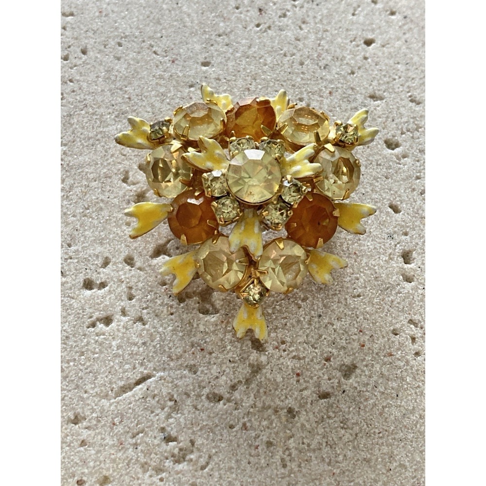 Vintage Brooch In Honey & Champagne Rhinestone Enamel Flower Gold Tone Floral